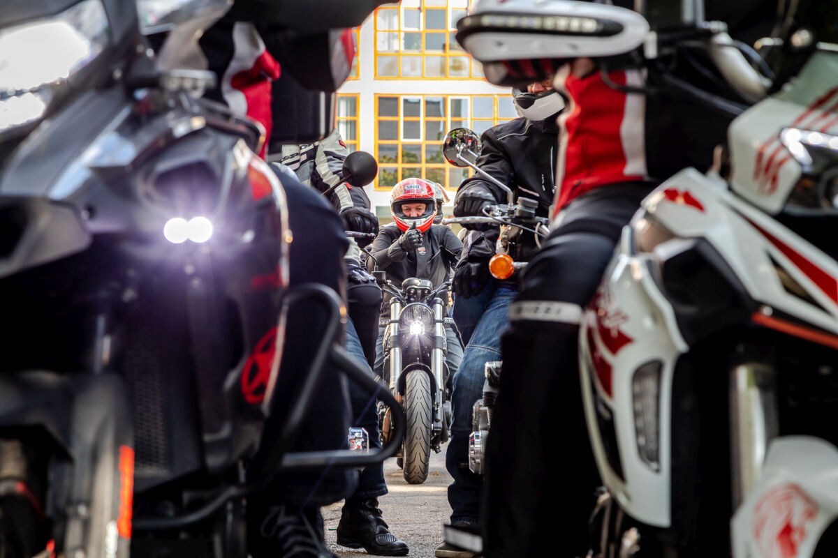 Benelli Week 2022, grande festa a Pesaro nel segno di Jarno Saarinen